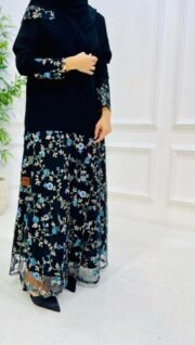 Dark navy embroidered abaya with elegant crepe material - Image 5
