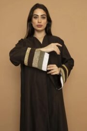 Classic hand embroidered abaya in sleeves - Image 6