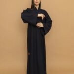 عباية كحلي غامق بتصميم كيمونو وقماش مضلع فاخر