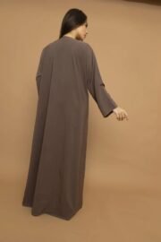 Luxurious colorful abaya with floral design and luxurious crepe fabric - Image 5