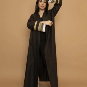 عباية مطرزة يدوي أكمام | عبايات سعودية كلاسيك فاخرة