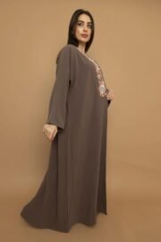 Luxurious colorful abaya with floral design and luxurious crepe fabric - Image 6