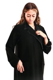 عباية رسمية سوداء ياقة كلاسيكية – تصميم رسمي من عباية ثريد