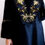 عباية سوداء مطرزة من الكتان الناعم – تصميم يومي من عباية ثريد