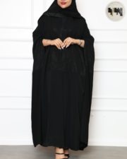 ⁦عباية بشت قطري سوداء بنقشة مشجرة – فخامة خليجية بتصميم كلاسيكي⁩ - الصورة ⁦3⁩