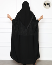 ⁦عباية بشت قطري سوداء بنقشة مشجرة – فخامة خليجية بتصميم كلاسيكي⁩ - الصورة ⁦4⁩